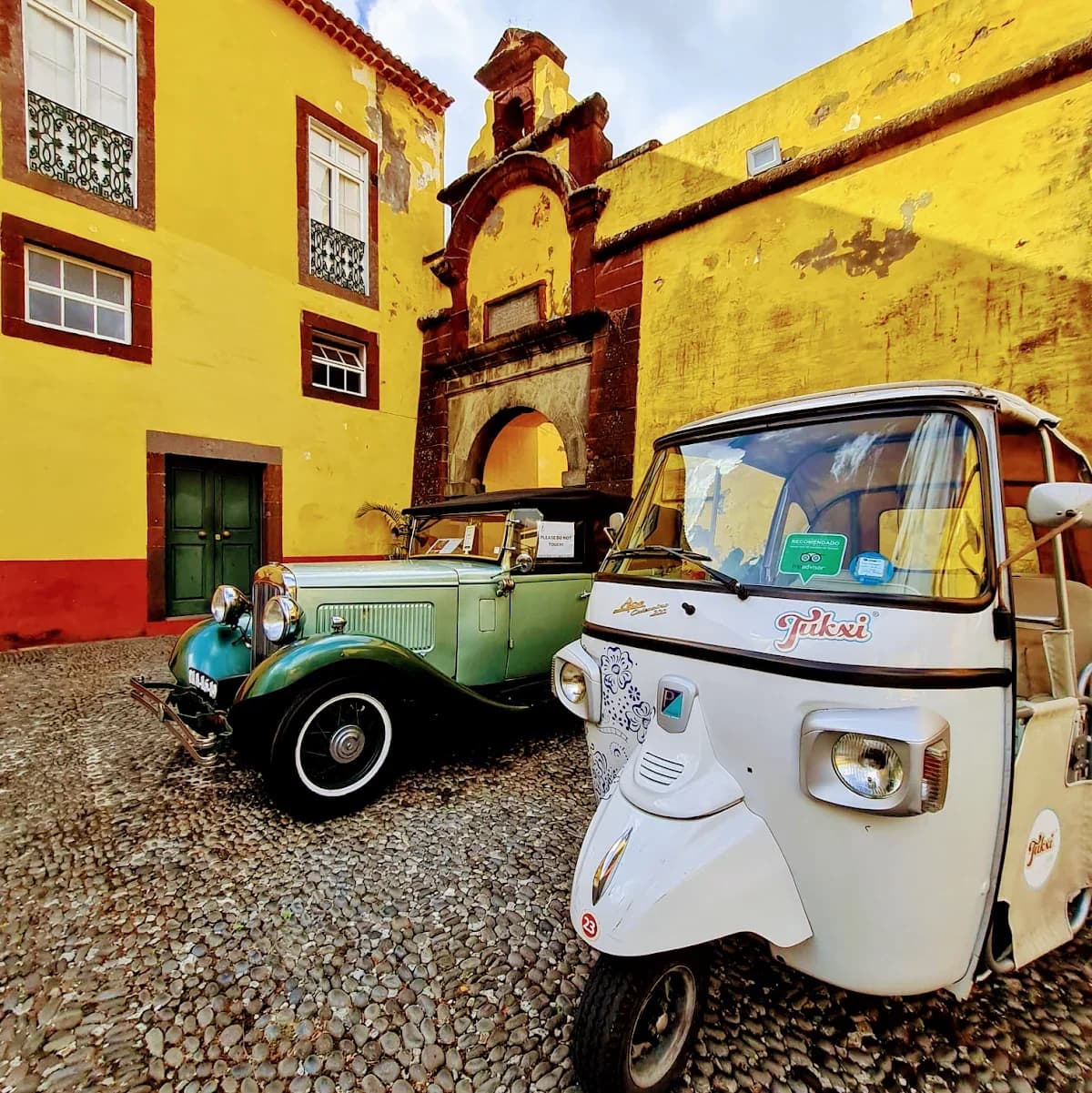 Tukxi Madeira