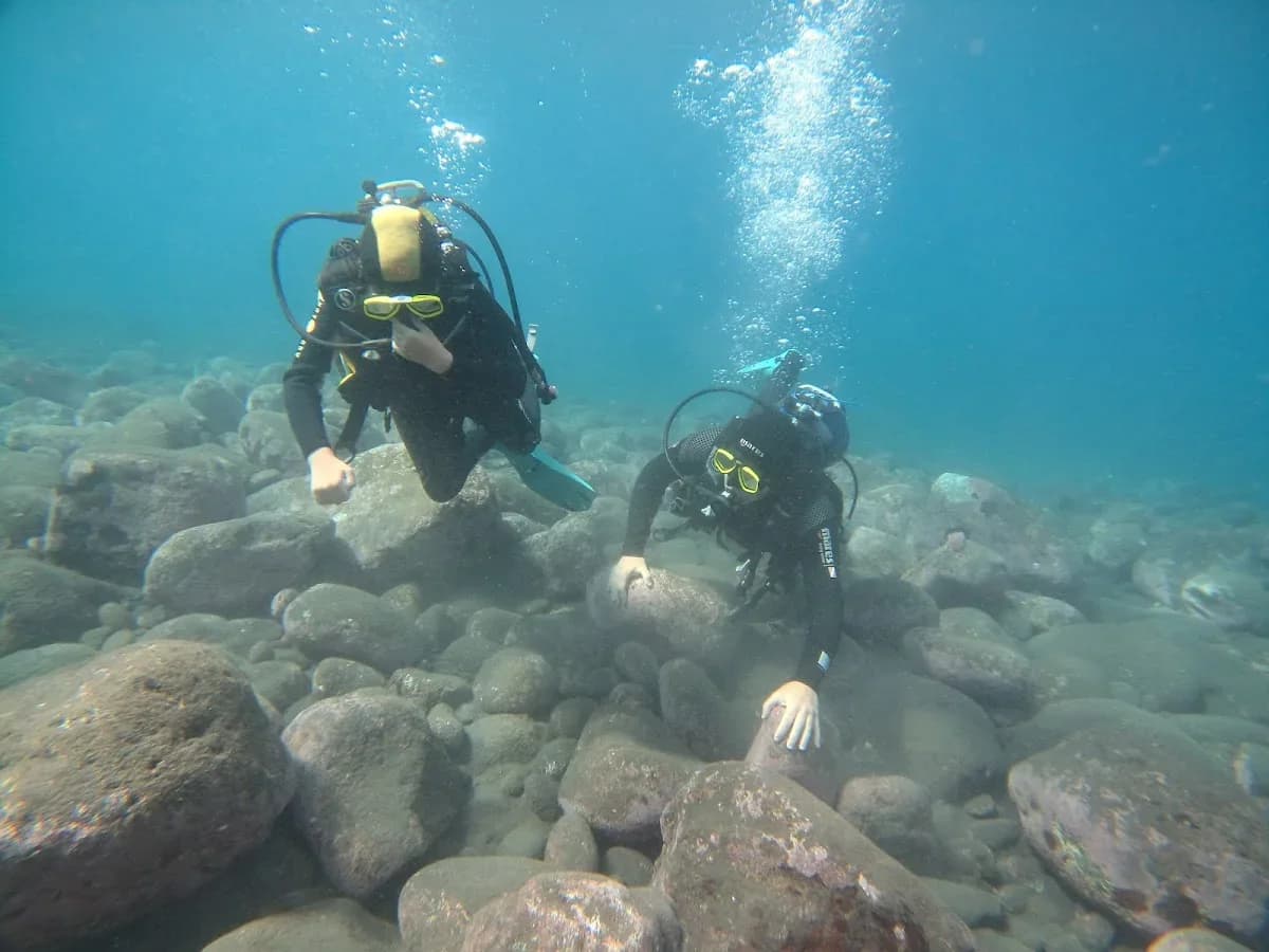 Mero Diving Center