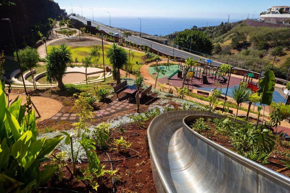 Playground Jardins do Garajau