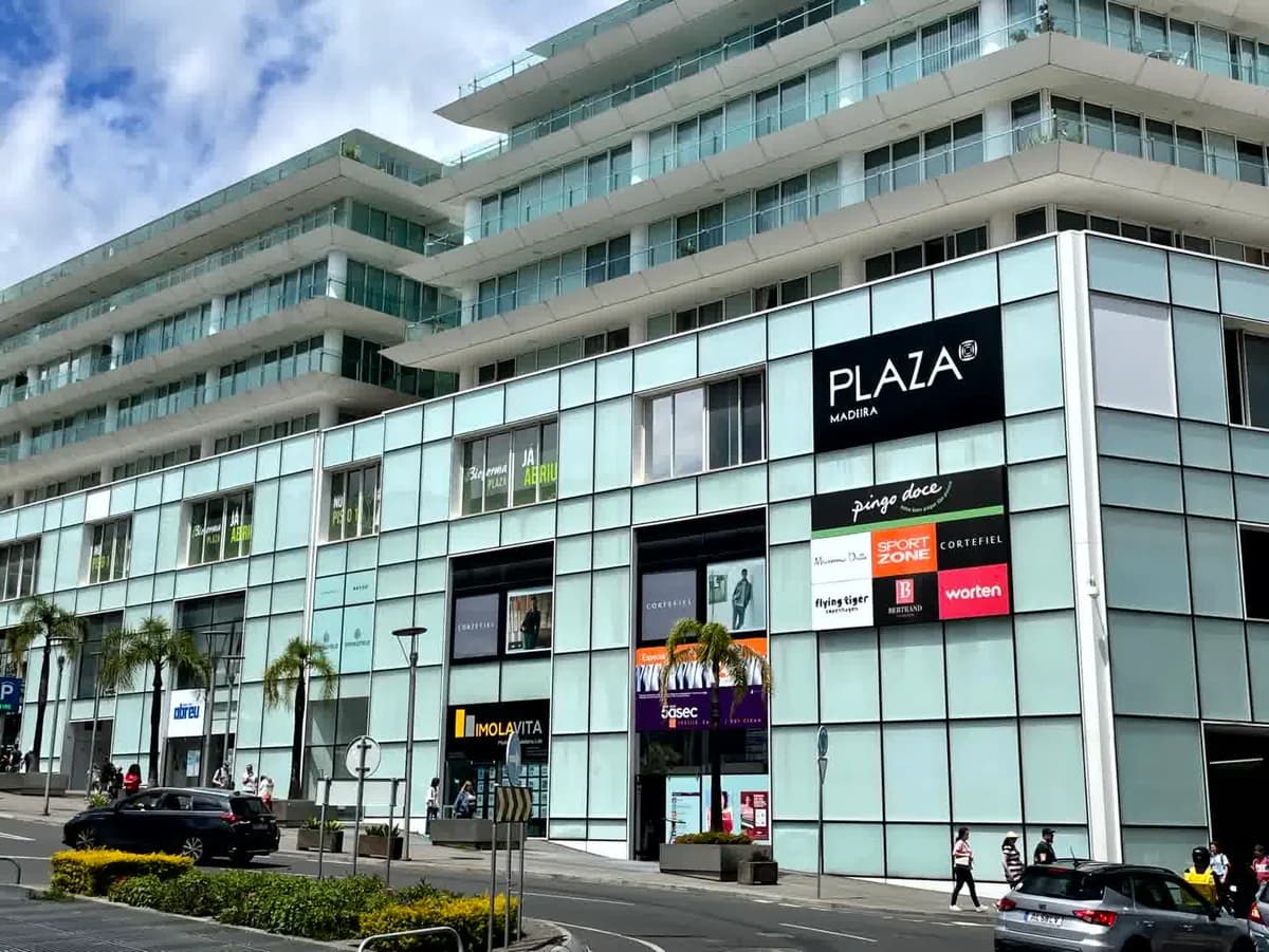 Plaza Madeira