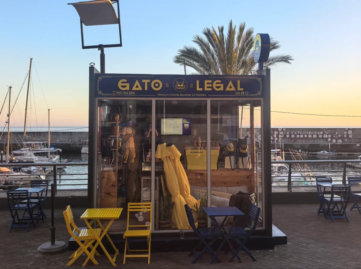 Gato Legal Calheta Kiosk