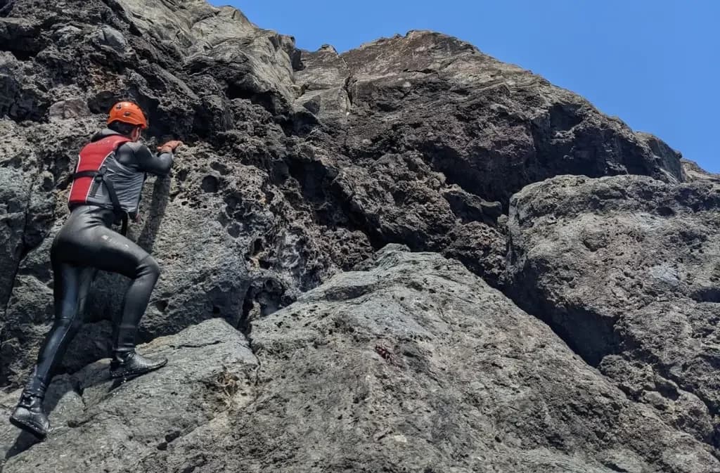 Lokoloko - Coasteering