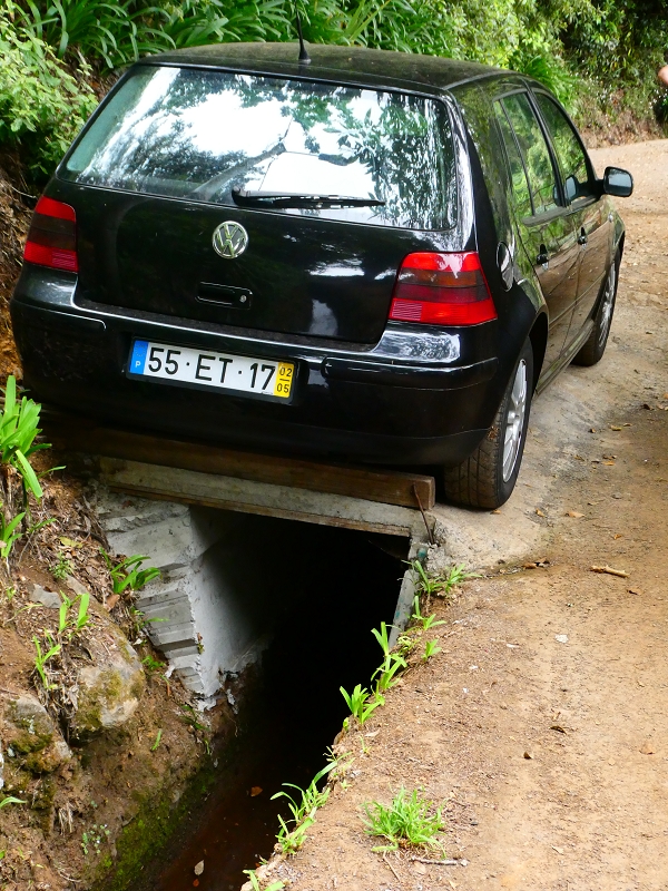 Levada da Serra do Faial von Lamaceiros/Lombo da Raiz zum Pico do Infante — Abschnitt 3 — Foto 2
