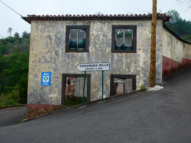 01.07.2018 Rundtour Levada dos Tornos - Levada da Serra do Faial zwischen Camacha und Choupana — Auf dem Caminho do Meio zur Levada da Serra do Faial — Foto 3