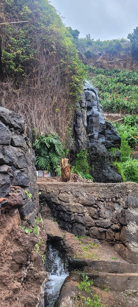 01.07.2022 Levadaentdeckungen oberhalb von Camara de Lobos — Entlang der Levada da Castanheira bis zum Wasserfall — Foto 20