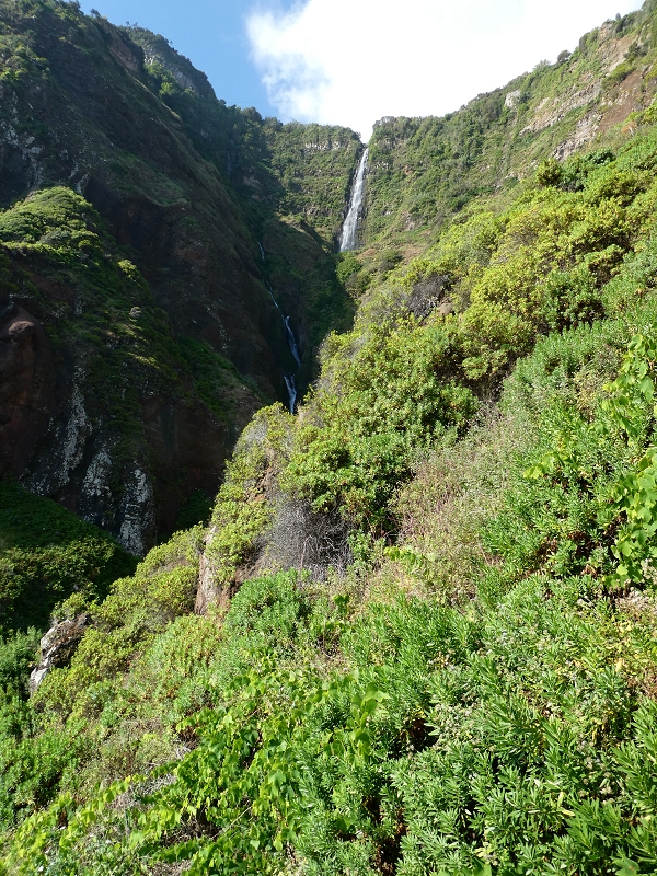 02.07.2018 Rocha do Navio und Levada do Cantinho, Miradouro de Santo Antonio — Abstieg nach Rocha do Navio — Foto 8