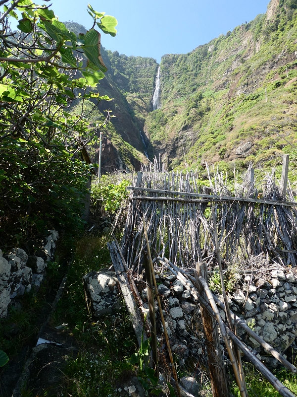 02.07.2018 Rocha do Navio und Levada do Cantinho, Miradouro de Santo Antonio — Rocha do Navio — Foto 1