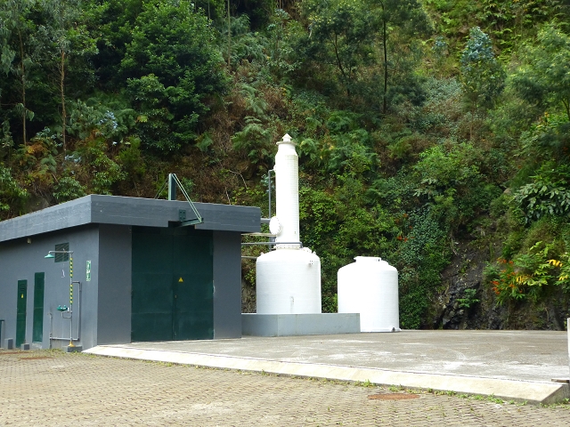 2 August 2014 5 Levadas around Maroços — Sistema Elevatorio das Fontes Vermelhas and on to the ER-236 — photo 2