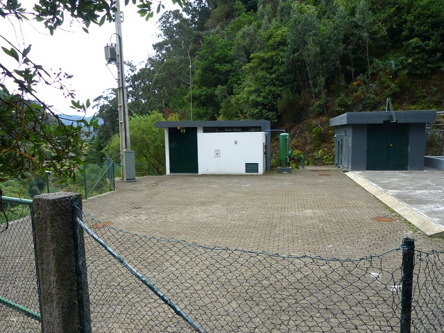 2 August 2014 5 Levadas around Maroços — Sistema Elevatorio das Fontes Vermelhas and on to the ER-236 — photo 3