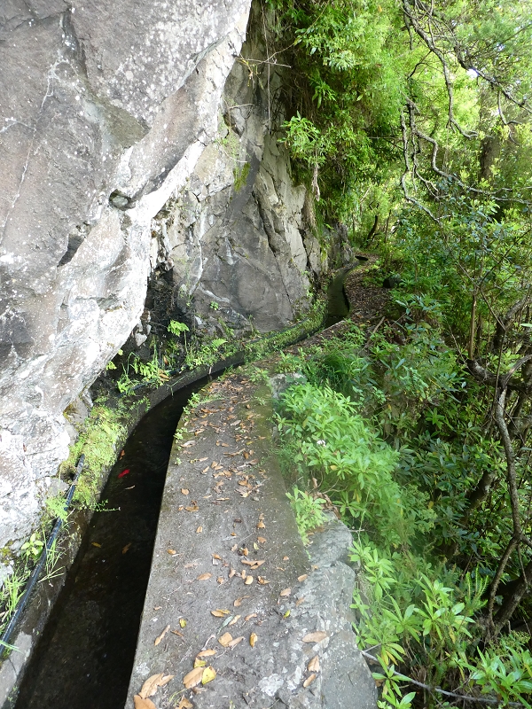 03.07.2018 Rundtour von Boaventura über die Ribeira dos Moinhos nach Achada da Madeira und zurück über die Levada da Achada Grande — Viewpopint mit Geodesico — Foto 1