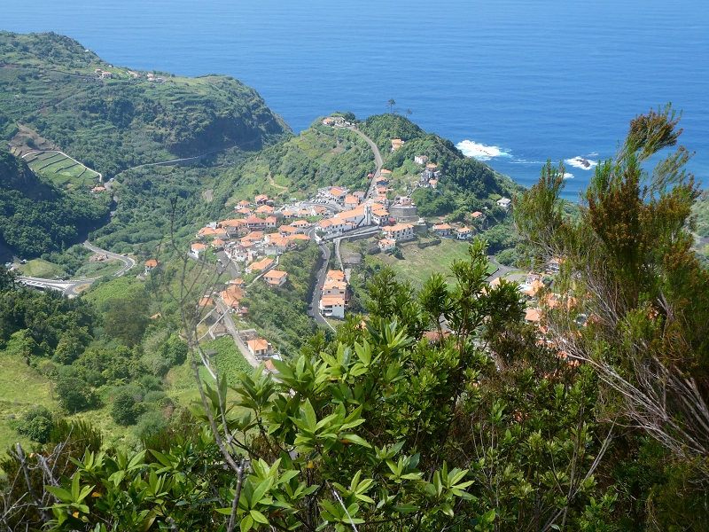 03.07.2018 Rundtour von Boaventura über die Ribeira dos Moinhos nach Achada da Madeira und zurück über die Levada da Achada Grande — Viewpopint mit Geodesico — Foto 13