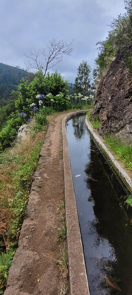 Levada Nova — Zum Ende der grossen Schluchtpassage — Foto 6