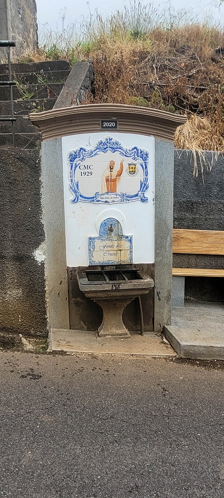 3 de julho de 2022 Caminhada alternativa na Levada Nova entre Calheta e Prazeres — Lombo do Salao e regresso ao ponto de partida — foto 4