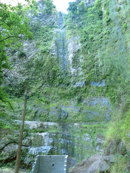 Levada da Corujeira (tail branch of the Levada dos Tornos) — Course between the Ribeira do Pisão and Corujeira — photo 4