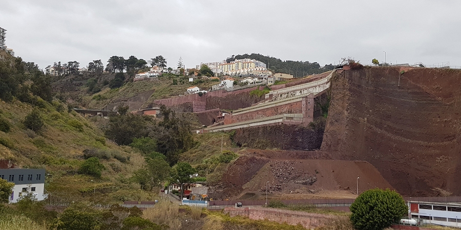 04.05.2019 Einlaufrunde auf dem Caniço-Trail um Garajau — Geodesico, Endäste der Levada do Blandy und derr Levada dos Tornos, Livramento — Foto 9