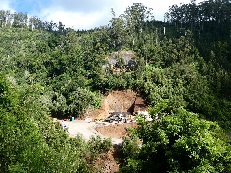 04.07.2018 Rundwanderung entlang und um die Levada dos Marinheiros — Grosssbaustelle — Foto 3