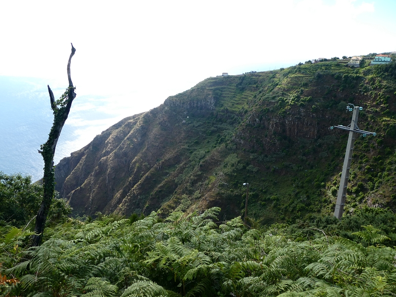 04.07.2018 Rundwanderung entlang und um die Levada dos Marinheiros — Zurück zum Ausgangspunkt — Foto 3