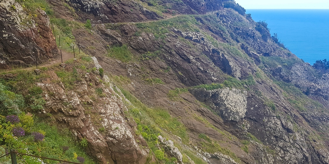 06.05.2019 Über den Pico da Coroa und die Boca do Risco — Auf dem Nordküstenweg nach Larano — Foto 7