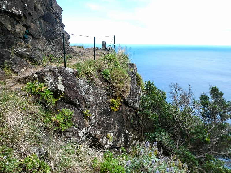06.05.2019 Über den Pico da Coroa und die Boca do Risco — Auf dem Nordküstenweg nach Larano — Foto 17