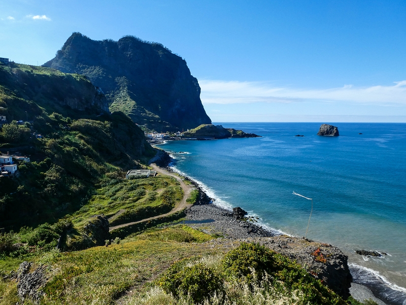 06.05.2019 Über den Pico da Coroa und die Boca do Risco — Abstieg nach Maiata de Baixo — Foto 10