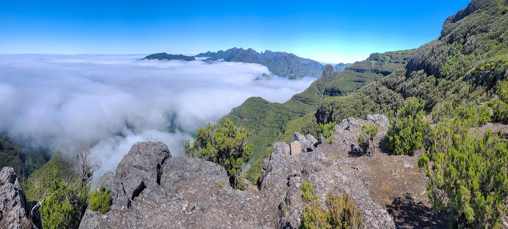 06.07.2022 Wunderschöne Abschlussrunde, möglicherweise meine letzte Madeirawanderung? — Der Perfekte Abschluss auf den Plateaus — Foto 5