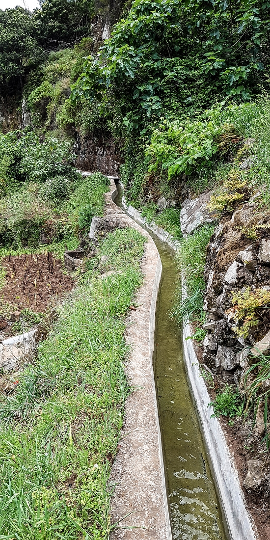 7 May 2019 Circular walk on two levadas around Machico — Exposed section as far as the tunnel portal — photo 3