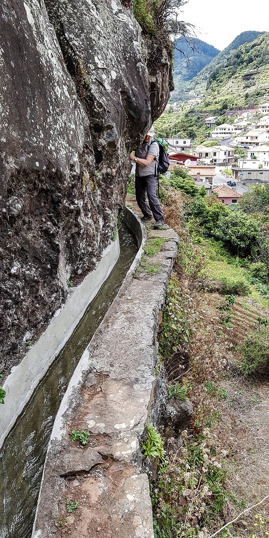 7 May 2019 Circular walk on two levadas around Machico — Exposed section as far as the tunnel portal — photo 10