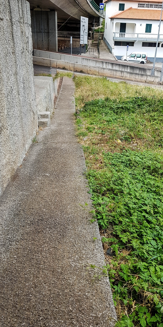 7 May 2019 Circular walk on two levadas around Machico — Back to the Levada das Figueiras — photo 12
