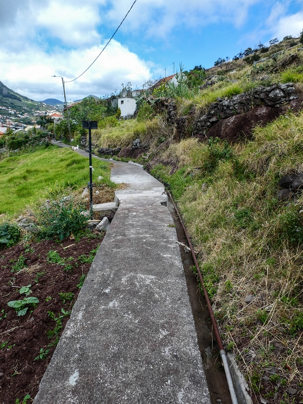7 May 2019 Circular walk on two levadas around Machico — Back into civilisation — photo 15