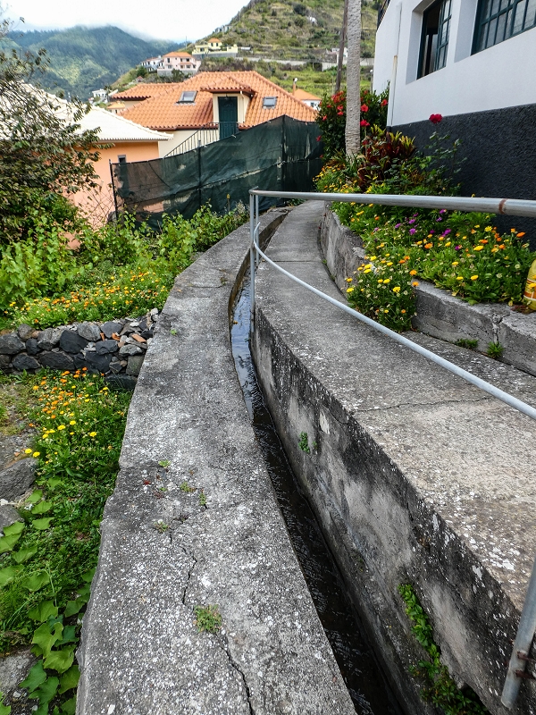 7 May 2019 Circular walk on two levadas around Machico — On to the church of Ribeira Seca — photo 21