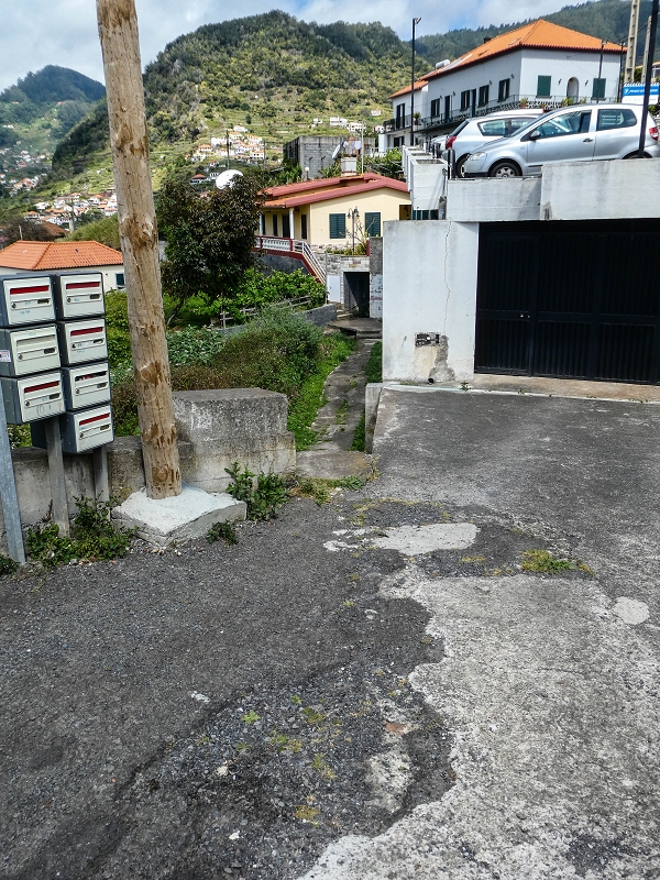 7 May 2019 Circular walk on two levadas around Machico — On to the church of Ribeira Seca — photo 36