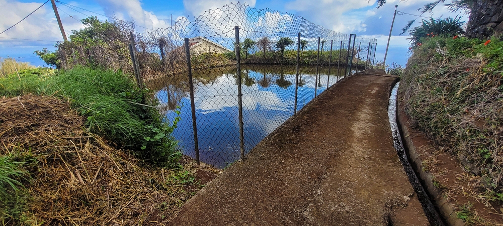Levada dos Pombais sup. — Até ao Miradouro dos Pombais — foto 15