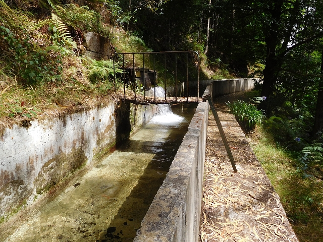 8 August 2015 Afternoon at Central da Calheta — To the Calheta I power station — photo 3