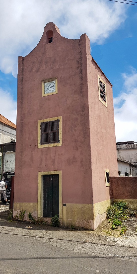 9 May 2019 Walk along the varied Levada Velha das Canhas — Torre Relogio da Levada do Poiso — photo 2