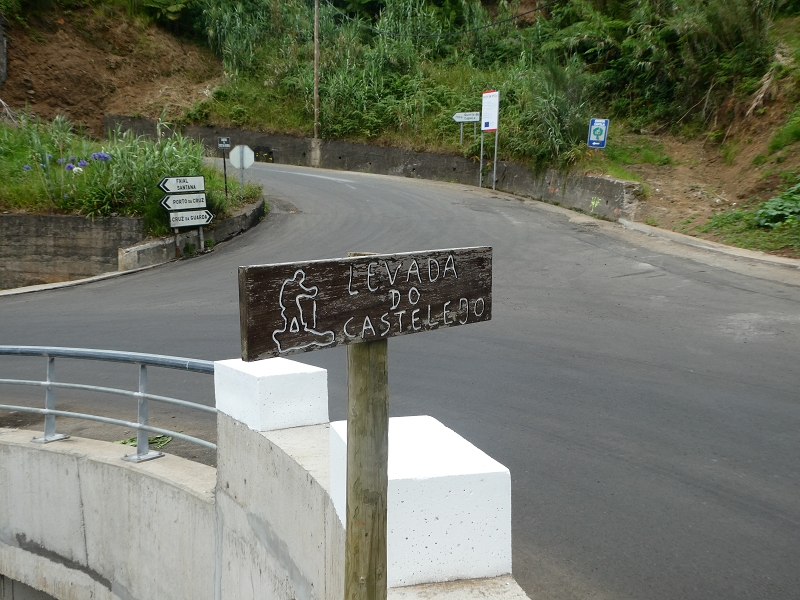 Levada do Castelejo — Zur Kreuzung mit der ER-108 — Foto 2