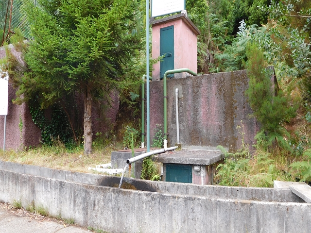 09.08.2015 Levada da Faja da Rodrigues und Aufstieg zur Levada do Norte — Von Achada do Loural bis zum verschlossenen Stollen — Foto 1