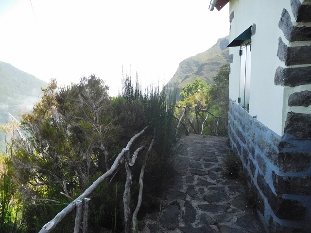 10 August 2015 Levada do Norte and Barbinhas ascent — From the levada house to the big gorge — photo 5