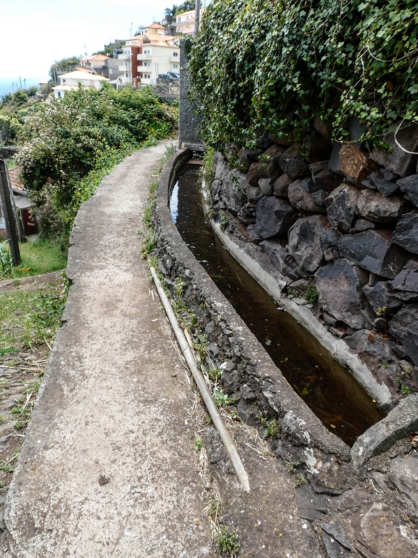 Levada da Roda — Zum ersten Abzweig — Foto 5