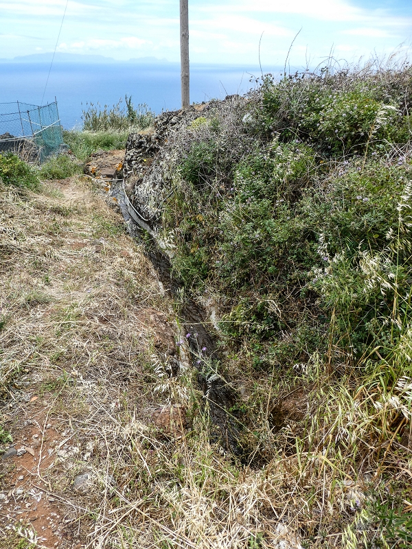 11.05.2019 Nochmals auf die Levada da Roda — On along the south-eastern terminal branch to the vertical section and back to the wash house — photo 5