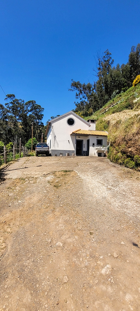 12.06.2022 Calheta Hydro Power - früher und heute — Zum Endbecken der Levada da Rocha Vermelha — Foto 3