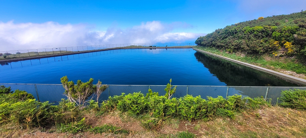 12 June 2024 Over Pico Fernandes and the Vereda do Pau Seco to the 25 Fontes — Something new and something familiar at the old reservoir — photo 15