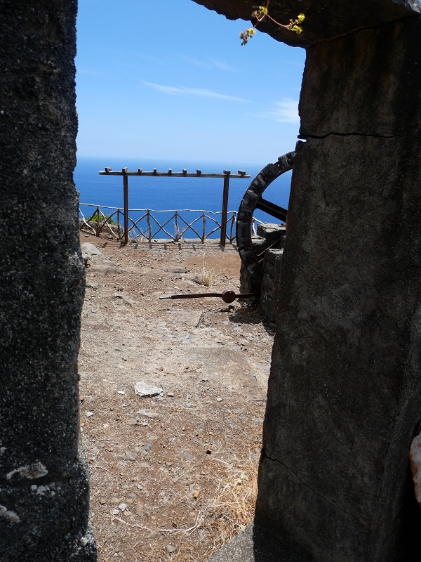 12.07.2018 Von Jardim do Mar nach Prazeres, Querung nach Raposeira und Sao Lourenco, Abstieg nach Paul do Mar — Miradouro do Fio — Foto 5