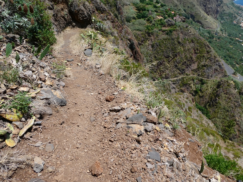 Levada do Paul do Mar — Die kleine Levada aus der Ribeira das Galinhas (Blick von der Vereda dos Zimbreiros) — Foto 1