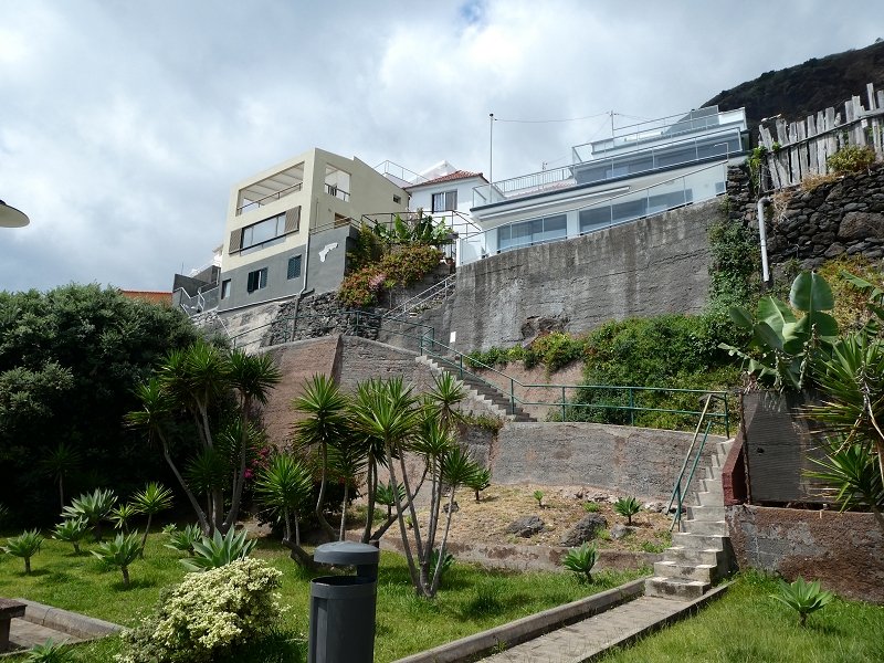 12.07.2018 Von Jardim do Mar nach Prazeres, Querung nach Raposeira und Sao Lourenco, Abstieg nach Paul do Mar — Zurück in Jardim do Mar — Foto 3