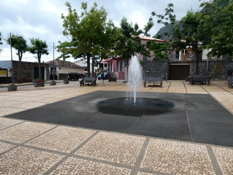 12.07.2018 Von Jardim do Mar nach Prazeres, Querung nach Raposeira und Sao Lourenco, Abstieg nach Paul do Mar — Zurück in Jardim do Mar — Foto 11