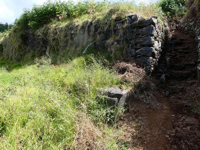 12.07.2018 Von Jardim do Mar nach Prazeres, Querung nach Raposeira und Sao Lourenco, Abstieg nach Paul do Mar — Abkürzung nach Westen — Foto 1