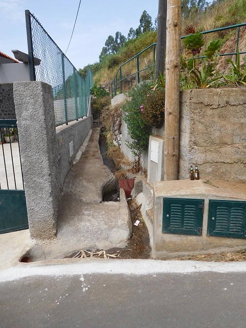 12 August 2015 morning, new Levada Nova in the Ponta do Sol valley — Back to the starting point — photo 26