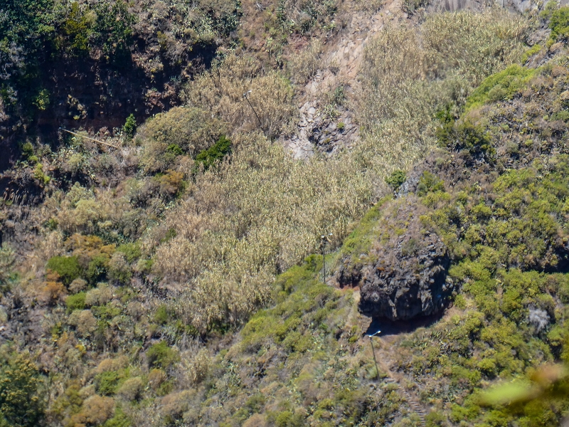 13.05.2019 Ein neuer Aufstieg von Meia Legua nach Eira do Mourao, und die Rätsel der s der Levadas de Baixo und Meio — Na Levada de Baixo — foto 30