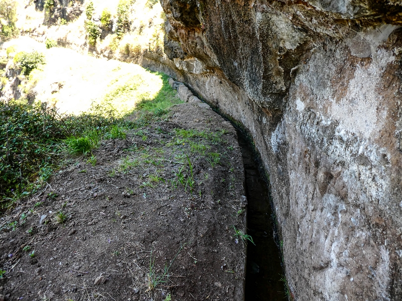 13.05.2019 Ein neuer Aufstieg von Meia Legua nach Eira do Mourao, und die Rätsel der s der Levadas de Baixo und Meio — Na Levada de Baixo — foto 47
