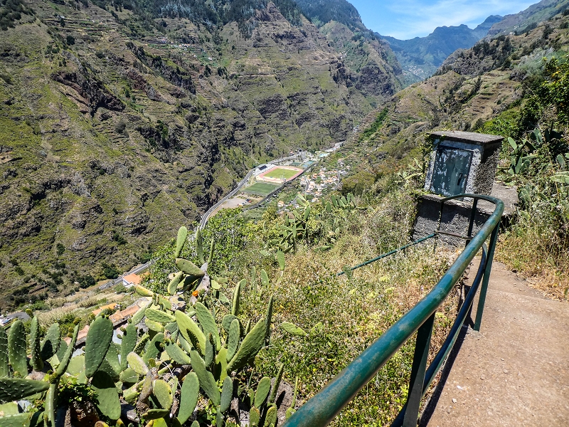 13.05.2019 Ein neuer Aufstieg von Meia Legua nach Eira do Mourao, und die Rätsel der s der Levadas de Baixo und Meio — On the Levada de Baixo — photo 68